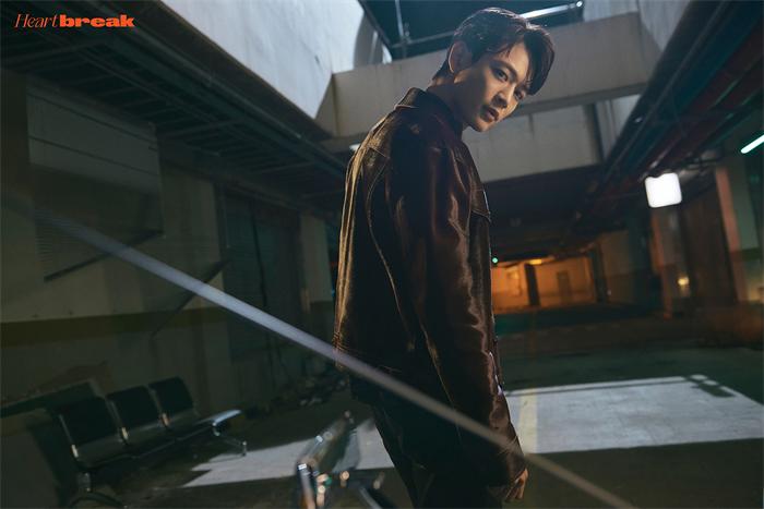 珉豪个人单曲《Heartbreak》图片 2.jpg