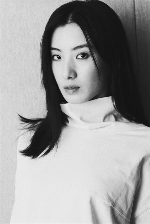1739253768572020.jpg 高睿菲儿致1999年的自己2.jpg
